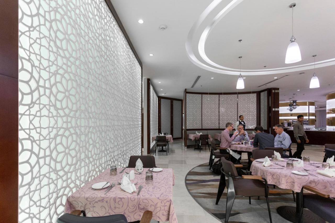 Holiday Inn Yanbu By Ihg Exterior foto