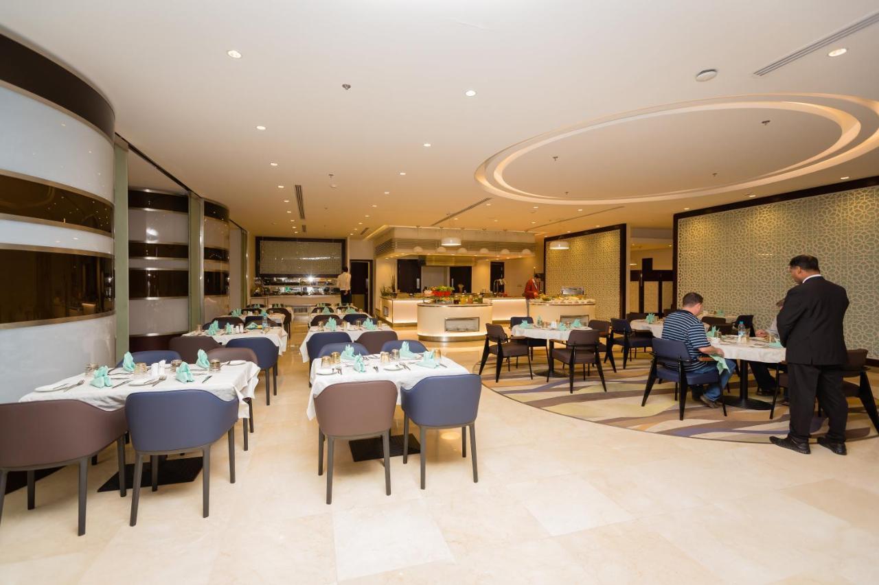 Holiday Inn Yanbu By Ihg Exterior foto
