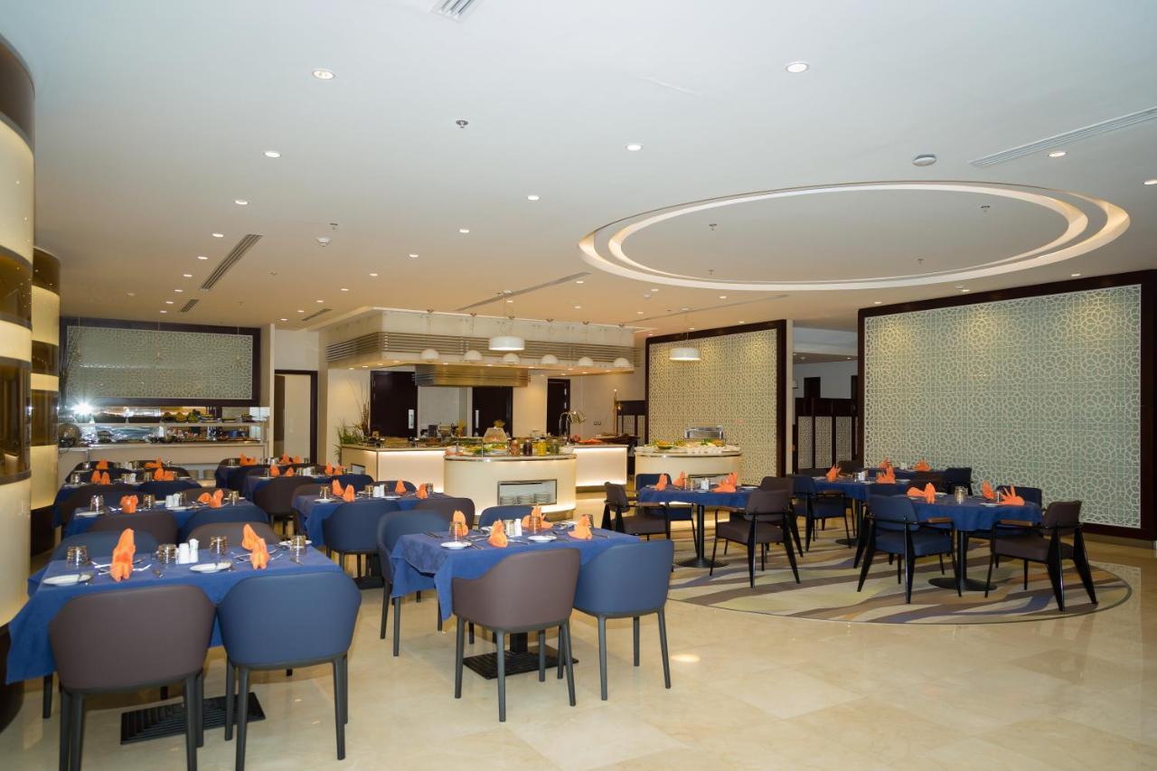 Holiday Inn Yanbu By Ihg Exterior foto
