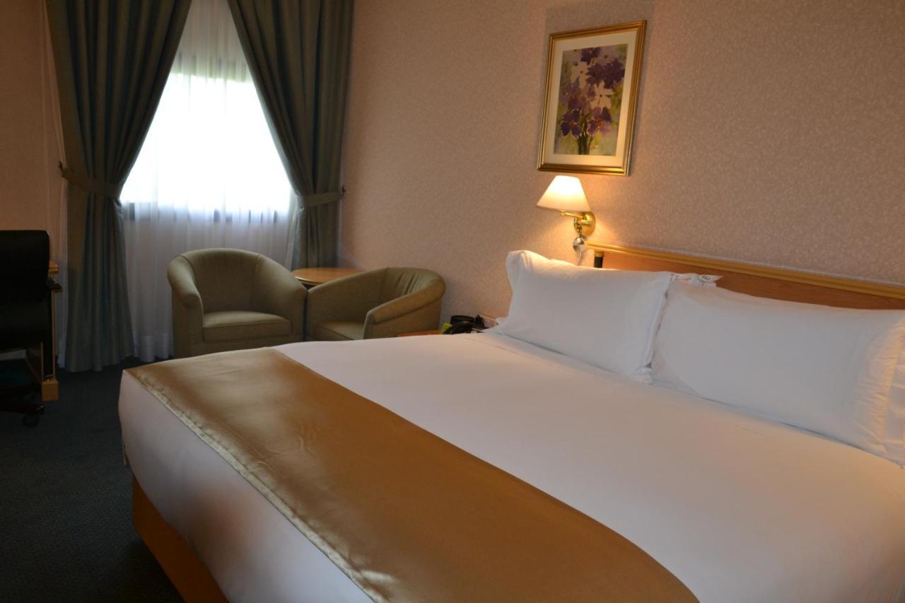 Holiday Inn Yanbu By Ihg Exterior foto