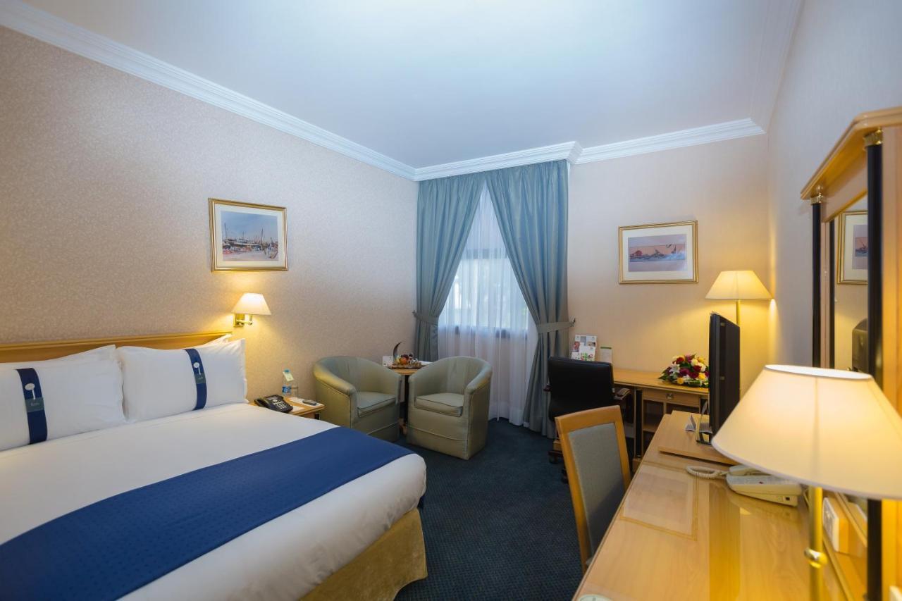 Holiday Inn Yanbu By Ihg Habitación foto
